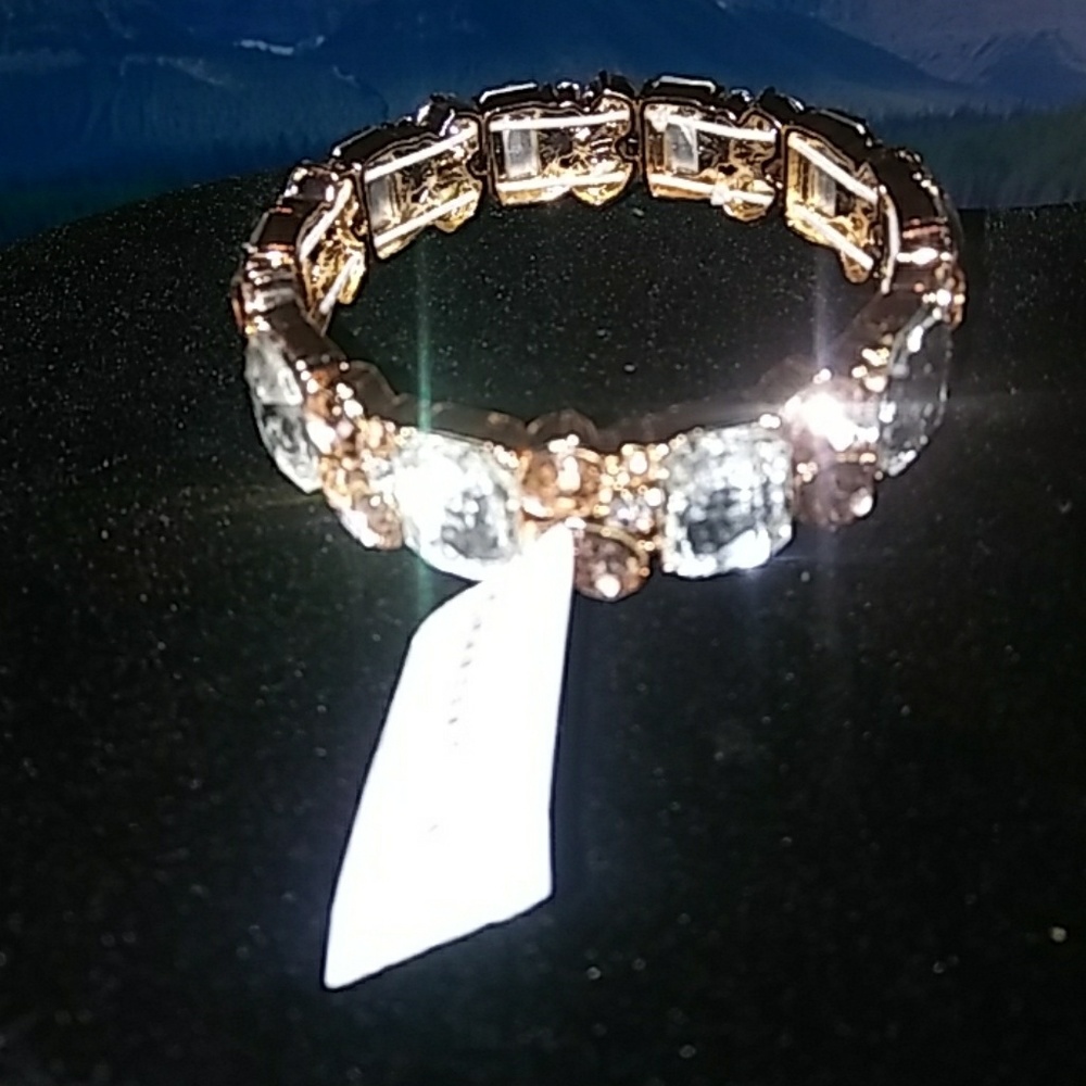 BNWTCharter Club rose Crystal stones stretch brac - Picture 2 of 6